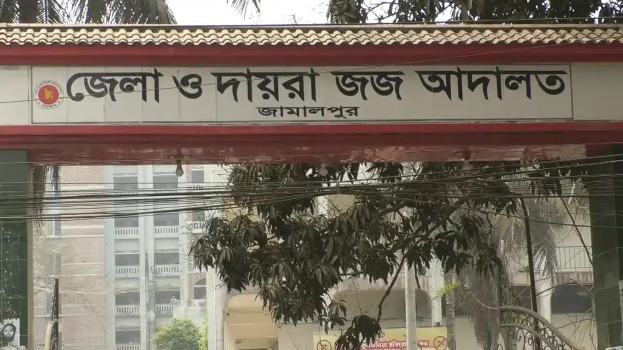 স্বামীকে গাছের সঙ্গে বেঁধে গৃহবধূকে সংঘবদ্ধ ধর্ষণ, ৩ জনের মৃত্যুদণ্ড