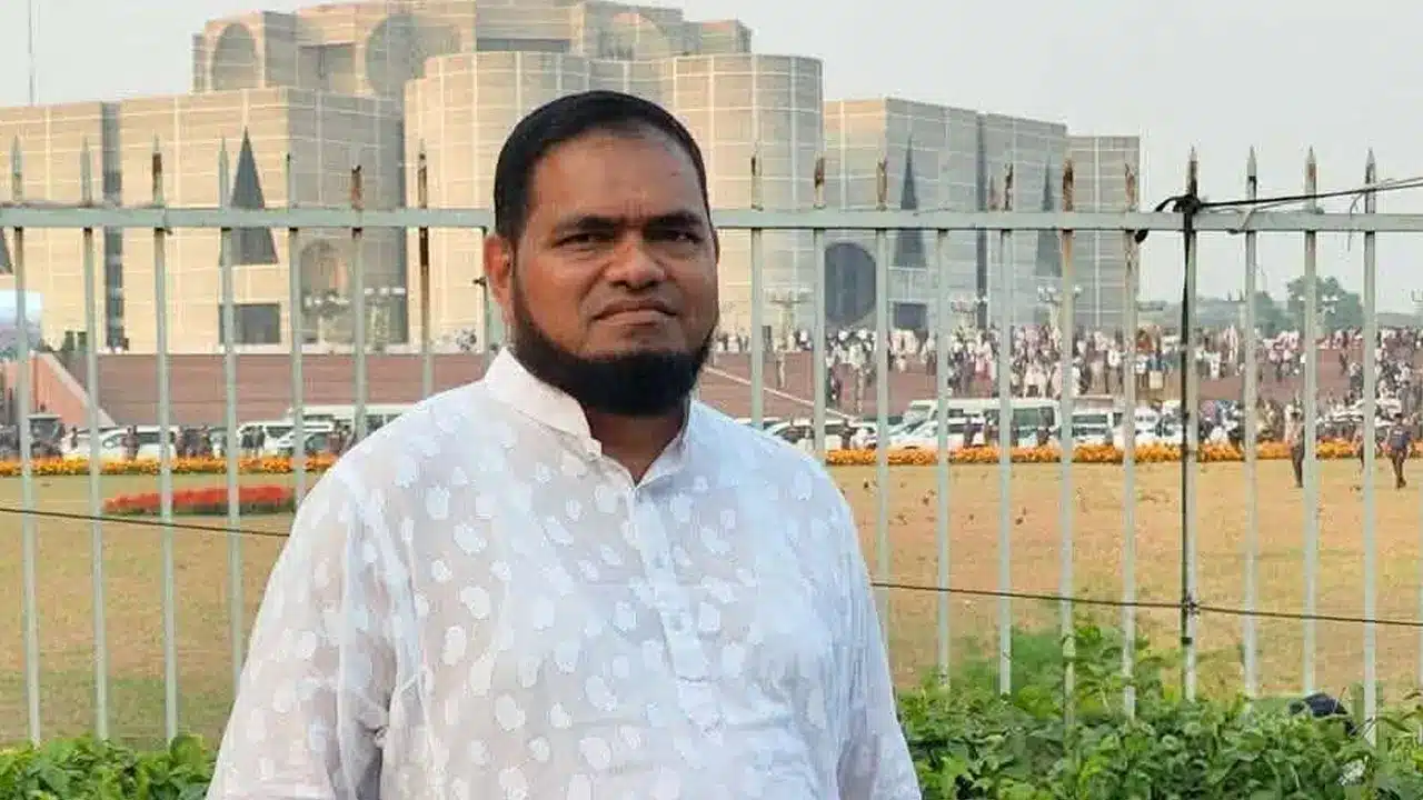 খুলনায় সাবেক শ্রমিক দল নেতা‌কে গুলি করে হত্যা